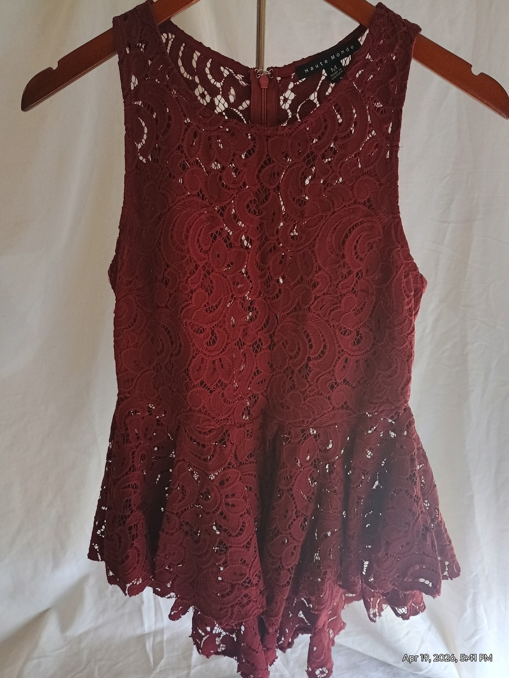 Haute Monde Women's Burgundy Lace Peplum Top